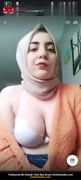 Türbanlı Öğretmen Dekolteli Canlı Yayın Videosu